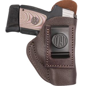 1791-Fair-Chase-Holster